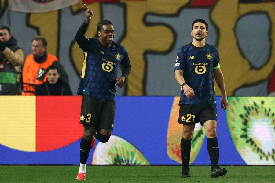 အဝေးကွင်းအနိုင်ရလဒ်နဲ့အတူ ရှုံးထွက်အဆင့်ဆီ တက်လှမ်းသွားတဲ့ လိုင်လီ