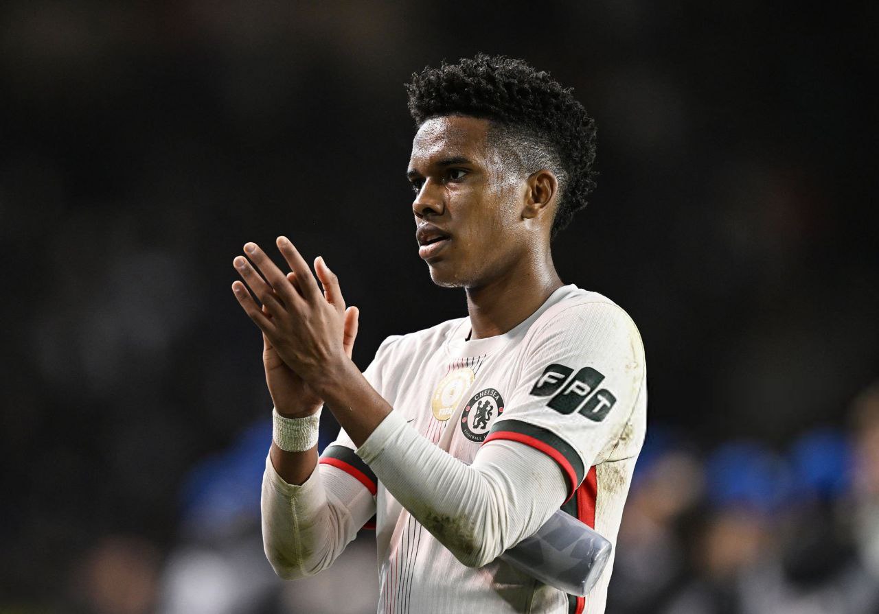 ပရိသတ်တွေက ပွဲထွက်ခွင့်ပေးဖို့တောင်းဆိုနေကြပေမယ့် အက်စ်တီဗာအိုအတွက် အကောင်းဆုံးဖြစ်စေမယ့် နည်းလမ်းကိုသာရွေးချယ်သွားမယ်လို့ မာရက်စ်ကာတုံ့ပြန်