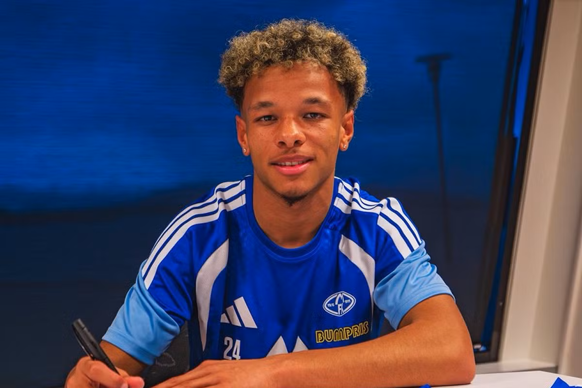 လီဗာပူးတောင်ပံကစားသမားကိုနေး-ဒိုဟာတီကို ခေါ်ယူလိုက်တဲ့ မိုလ်ဒီ