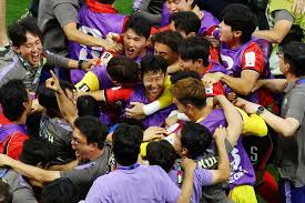 ချက်ကိုအနိုင်ရကာ အုပ်စုအဖွင့်လှပြီးနောက် တောင်ကိုရီးယားကစားသမားတွေကို ချီးကျူးလိုက်တဲ့ ဟောင်မြောင်ဘို