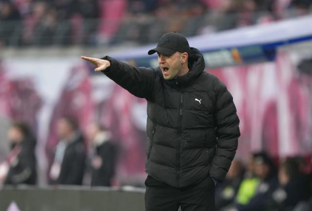 ပွဲပယ်ပြစ်ဒဏ်ကျခံနေရတဲ့ ဒေးဗစ်ရောင်မ်ရဲ့နေရာကို အစားထိုးမယ့်အစီအစဉ်အကြောင်း လိုက်ပ်ဇစ်နည်းပြအိုလီဝါနာထုတ်ဖော်ပြောကြား