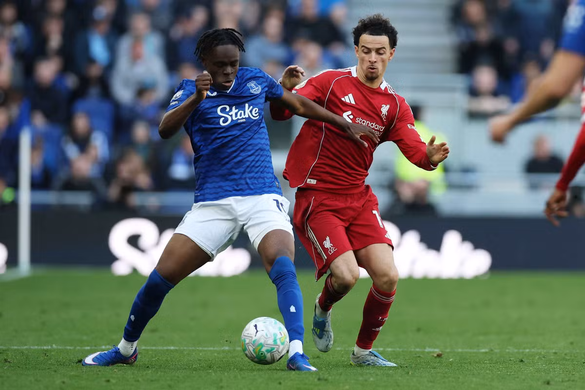 မာဆေးဆိုဒ်ဒါဘီနိုင်ပွဲအပြီး အဲဗာတန်ပရိသတ်တွေကို ခနဲ့လိုက်တဲ့ ကာတစ်ဂျုံးစ်