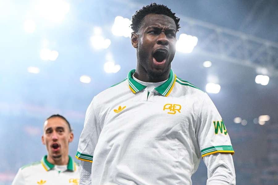 ရိုးမားနောက်ခံလူ အီဗန်အန်ဒီကာကို ခေါ်ယူဖို့ ဘာစီလိုနာ ချဉ်းကပ်နေ